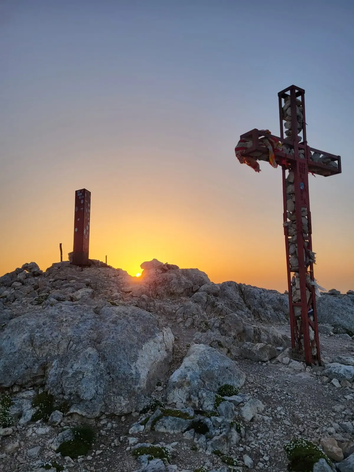 Croce alba monte amaro