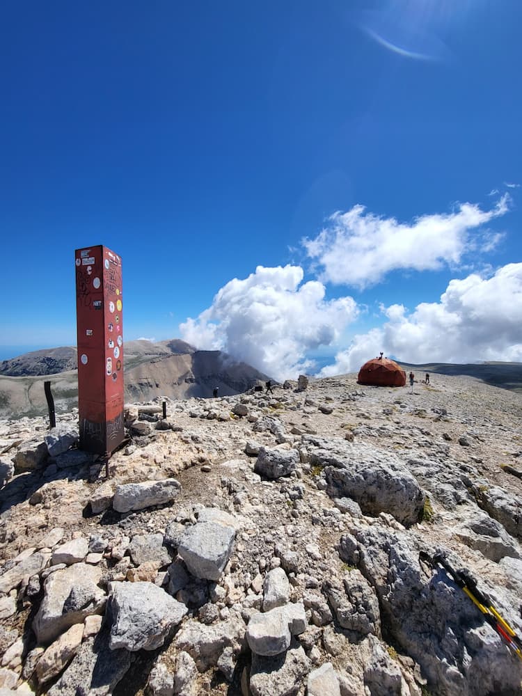 Monte Amaro - La vetta più ambita della Maiella slide