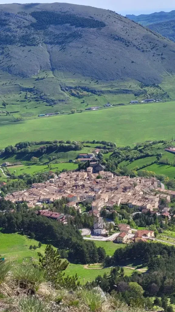 Article Trekking Rivisondoli: tra altopiani, borghi e panorami d’Abruzzo thumbnail